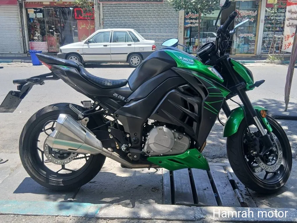 کویر Z1000