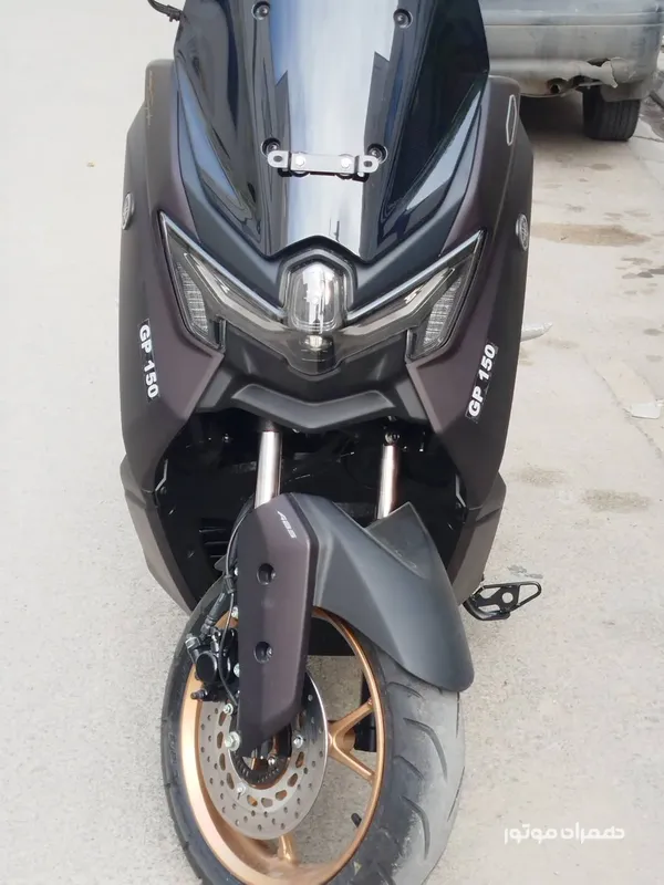 یاماها NMAX 155 Tech MAX